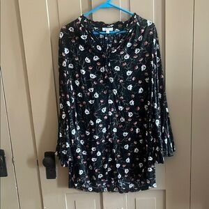 Umgee Black and White Midi Dress with Bell Sleeves and Peter Pan Collar